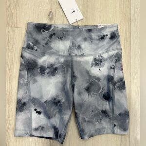 Nike Air Biker Shorts 7” Small NWT